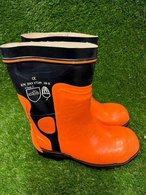 Chainsaw wellington clearance boots