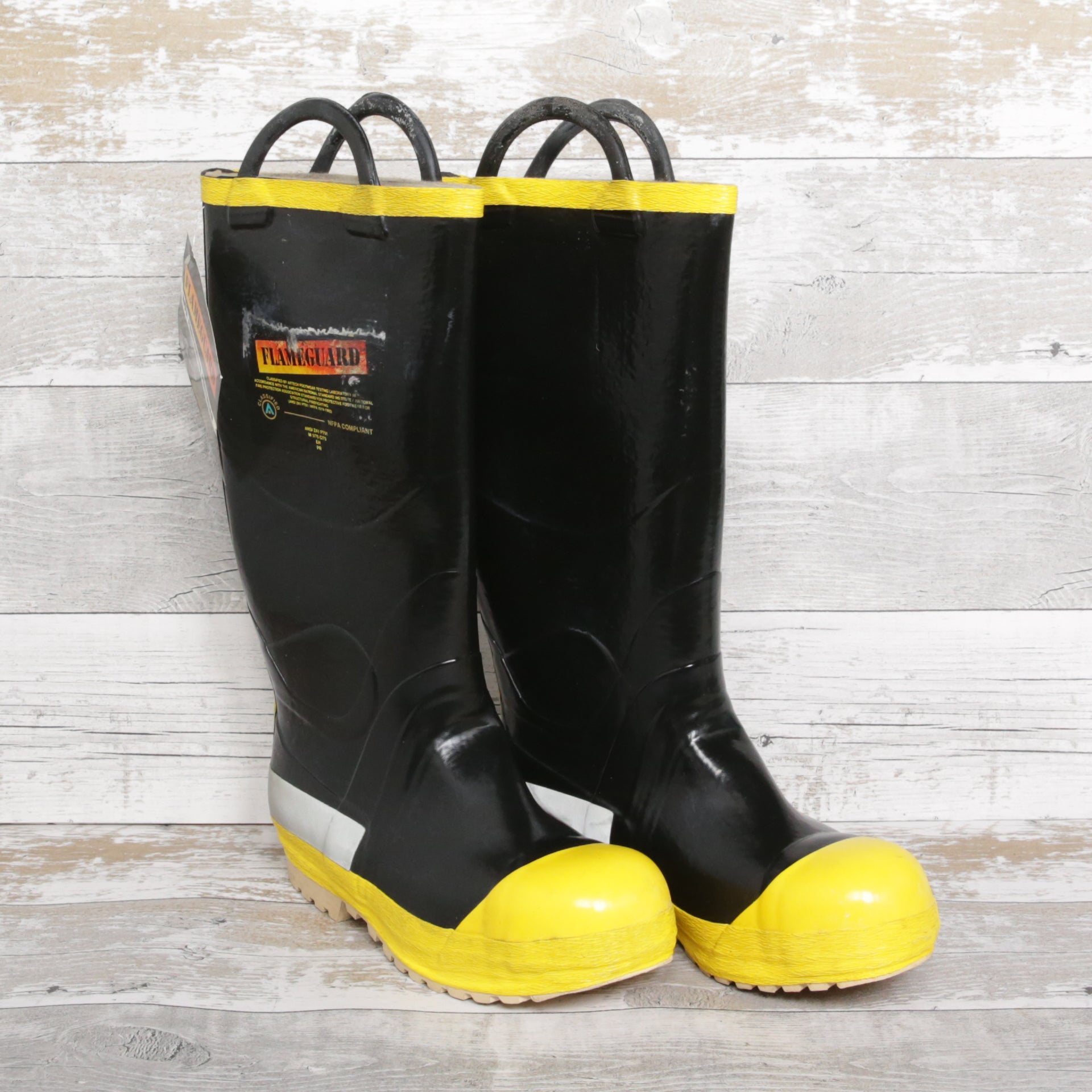 De-Branded Flameguard Safety Wellington Boots UK7