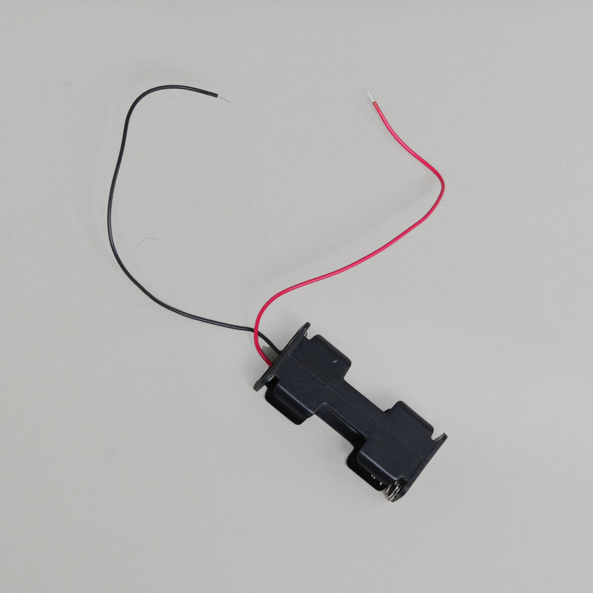 Battery Holder with Wires - AA x 2