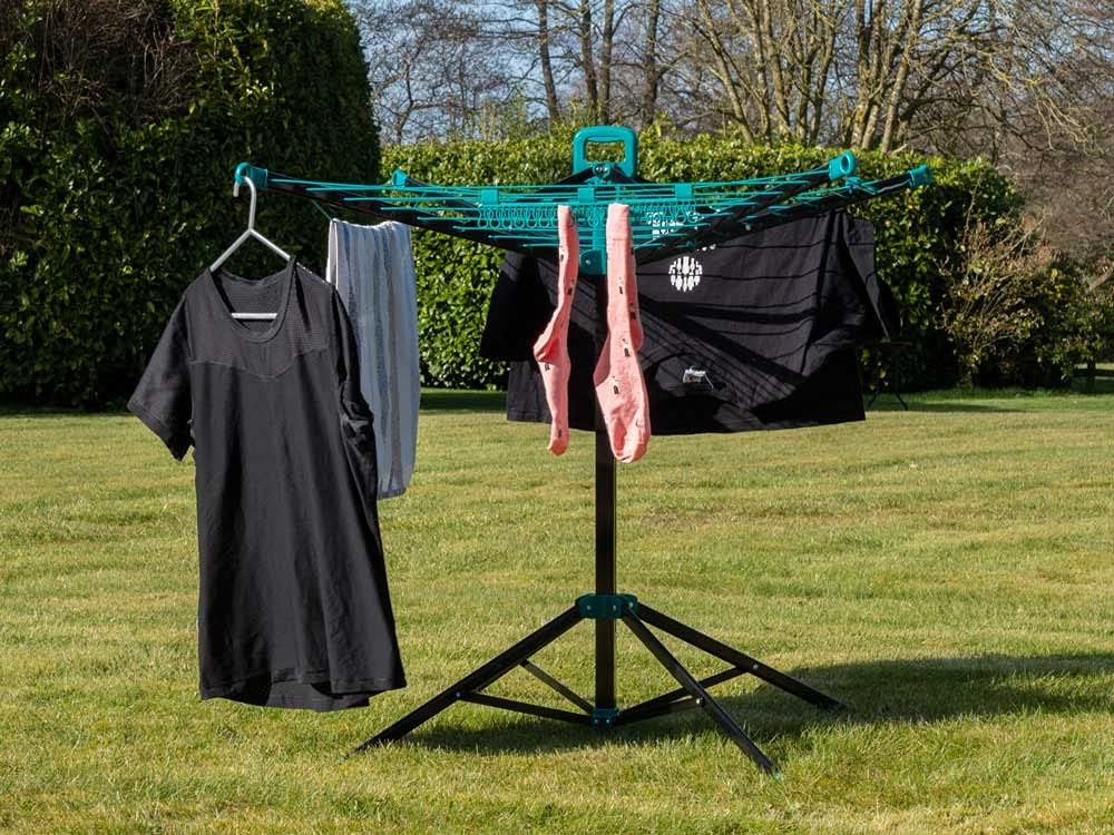 Better 17M Pop Up Portable Indoor, outdoor, camping airer - Includes Carry Bag, Anchor Pegs & Sock Clip