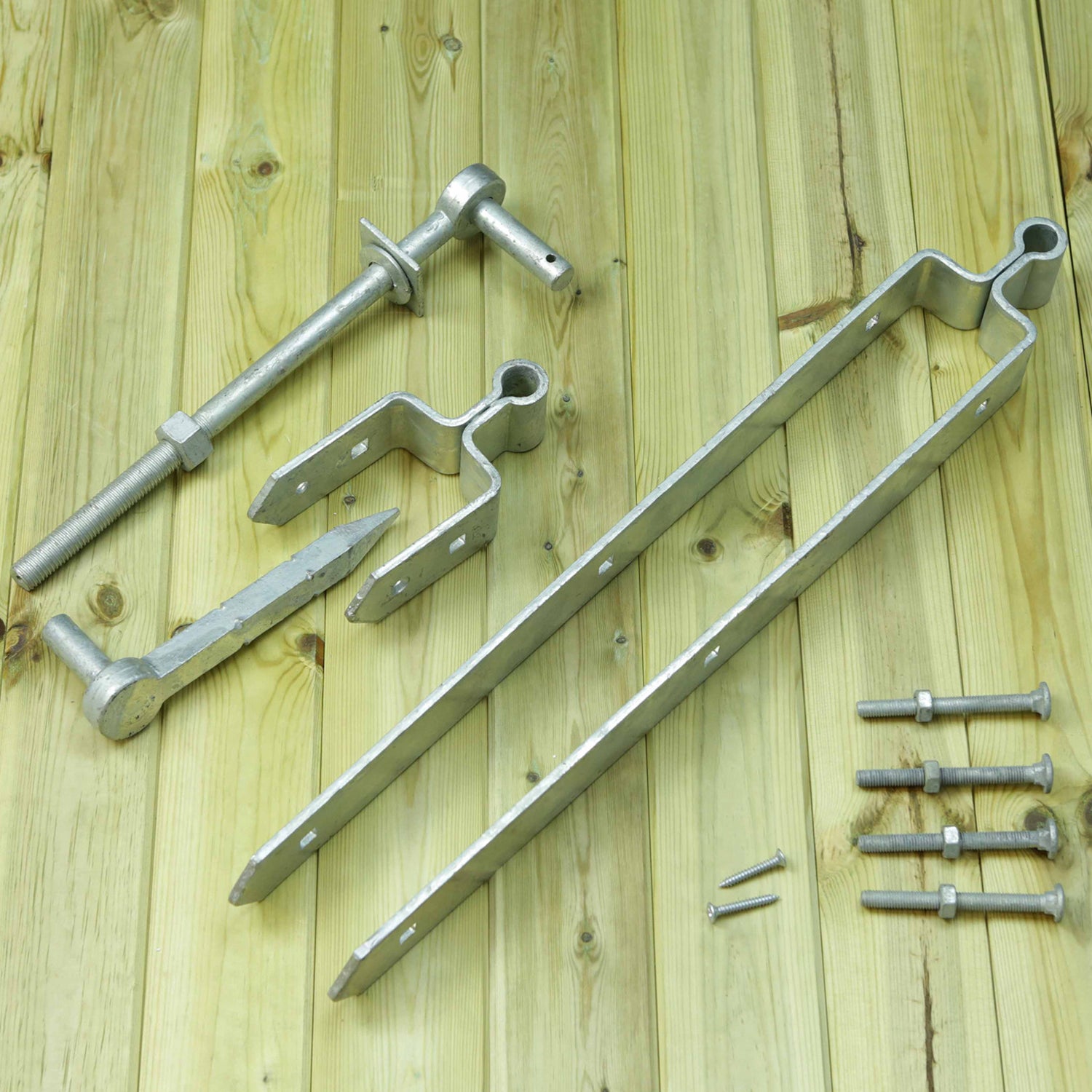 Double Strap Hinge Set Galvanised With Gate Hanger Bolt 600mm 24"