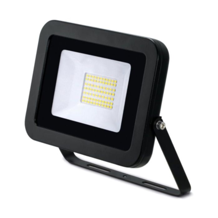 JCC LED Domestic Floodlight 50W 4500 Lumens 90LpcW IP65 - Black