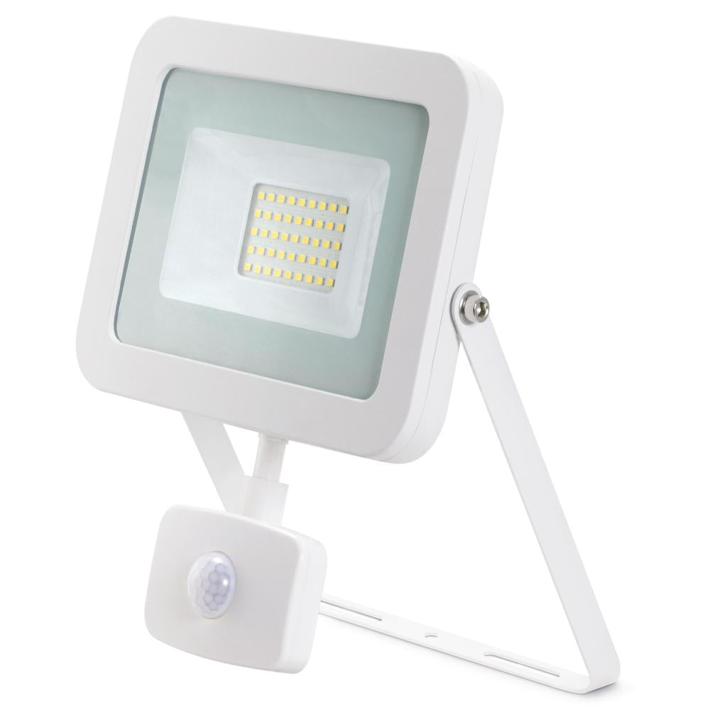 JCC LED Domestic Floodlight 30W PIR 2800 Lumens 93LpcW IP65 - White