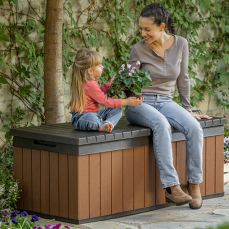 Keter Darwin Garden Deck Storage Box 380 Litres - Brown